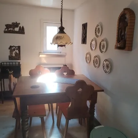 Jagd Und Wanderhuette Am Querbach